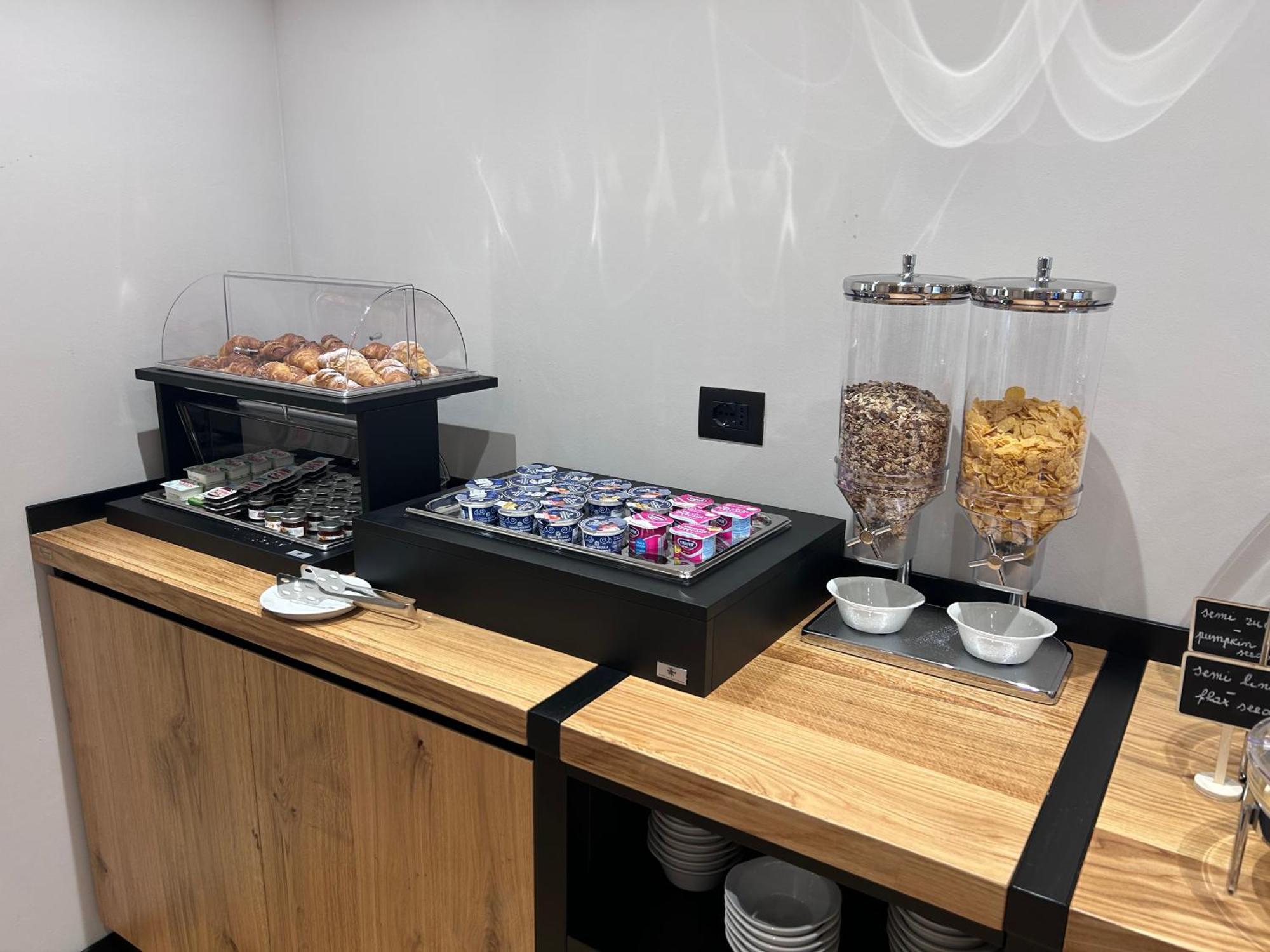 Arya By Mauro Hotel
